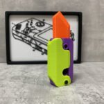 3D Printed Gravity Jumping Radish Toy – Mini Decompression Fidget Pendant - Image 4
